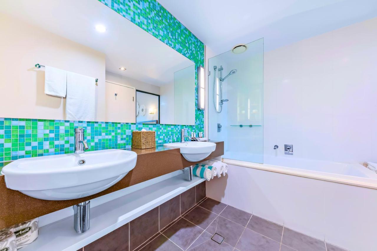 Absolute Luxury Marina Lifestyle At The Port Of Airlie Beach Buitenkant foto